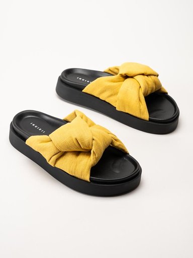 Inuikii - Oversized Linen Knot - Gula slip in sandaler