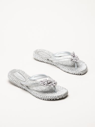 Ilse Jacobsen - Cheerful18F - Silverfärgade flip flops