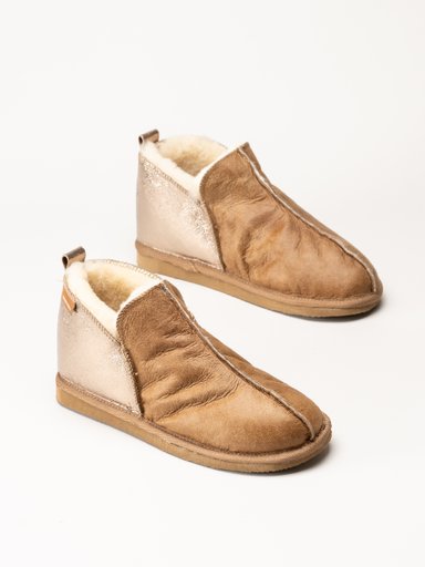 Shepherd - Annie - Bruna/guld fårskinnstofflor
