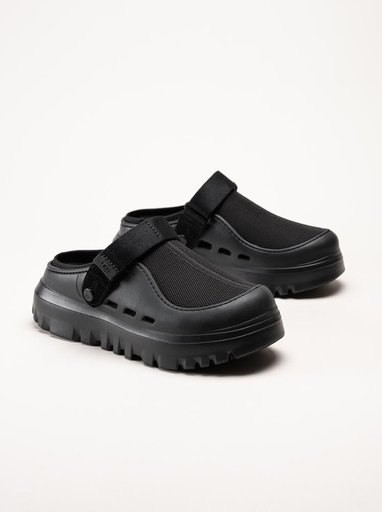 UGG - M PeakMod - Svarta clogs med platå