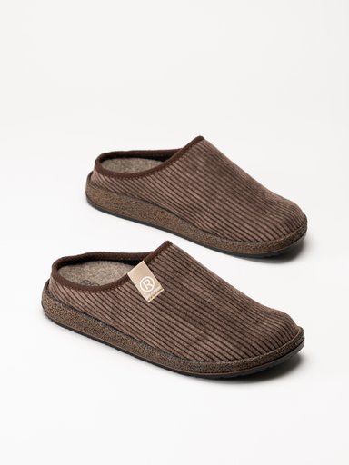 Bruna räfflade slip-on-tofflor med spräckliga sulor