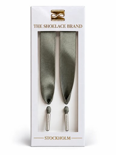 The Shoelace Brand - Sage Green Silk 120 - Gröna skoband i siden med silvertipp