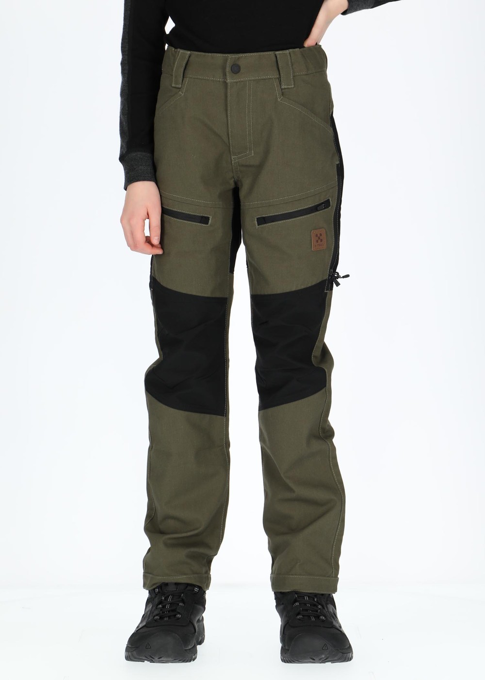 X-Trail Outdoor Pants Jr, Olive/Black, 140, Byxor | Junior - Aktivitet - Outdoorkläder - Byxor | Padelspecialisterna