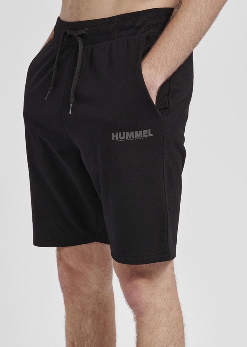 Hmllegacy Shorts, Black, M, Vardagsshorts | Herr - Kläder - Shorts - Vardagsshorts | Padelspecialisterna