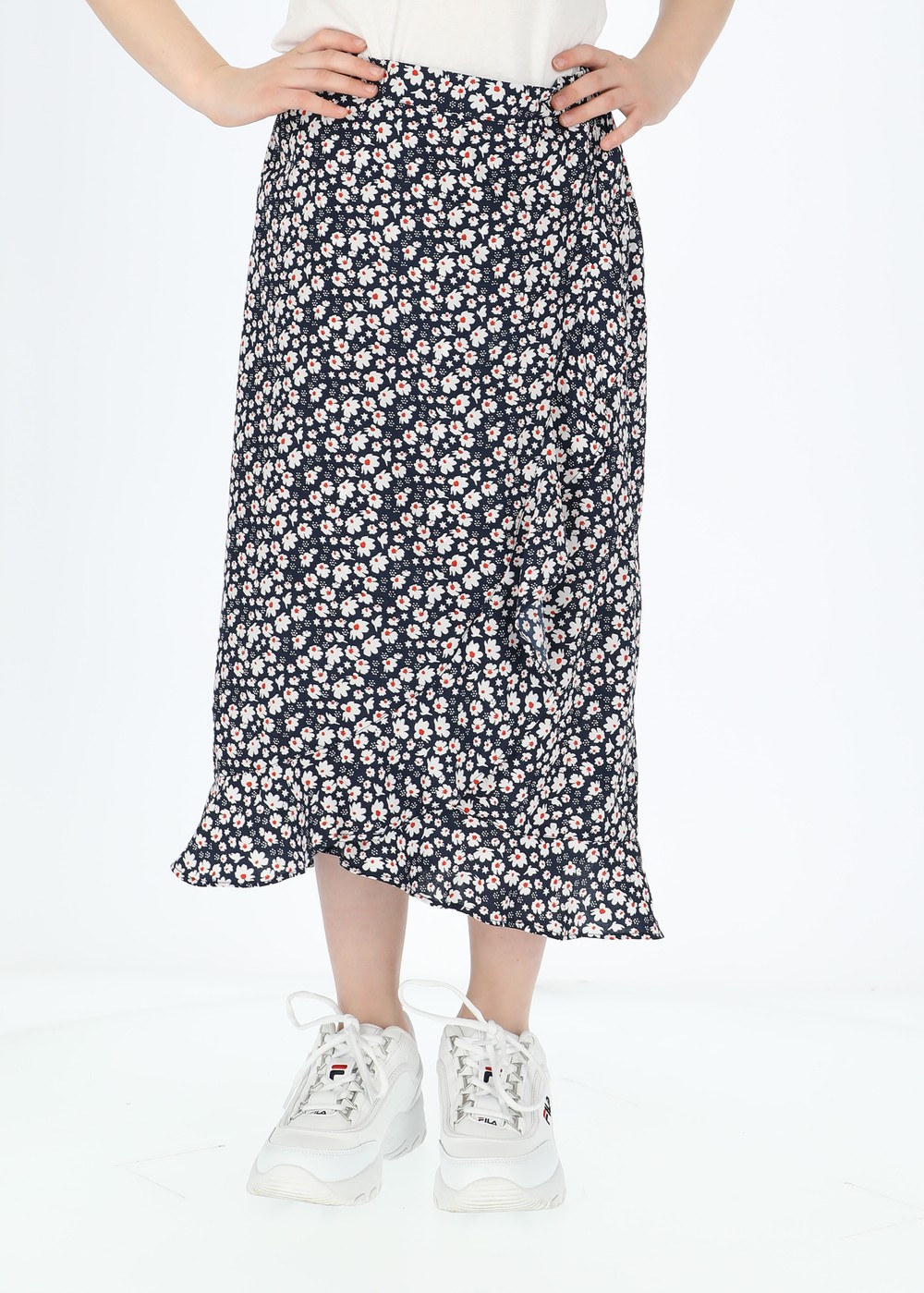 Sankt Claud Long Skirt Jr, Navy Flower, 170, Klänningar | Junior - Kläder - Kjolar & Klänningar | Padelspecialisterna