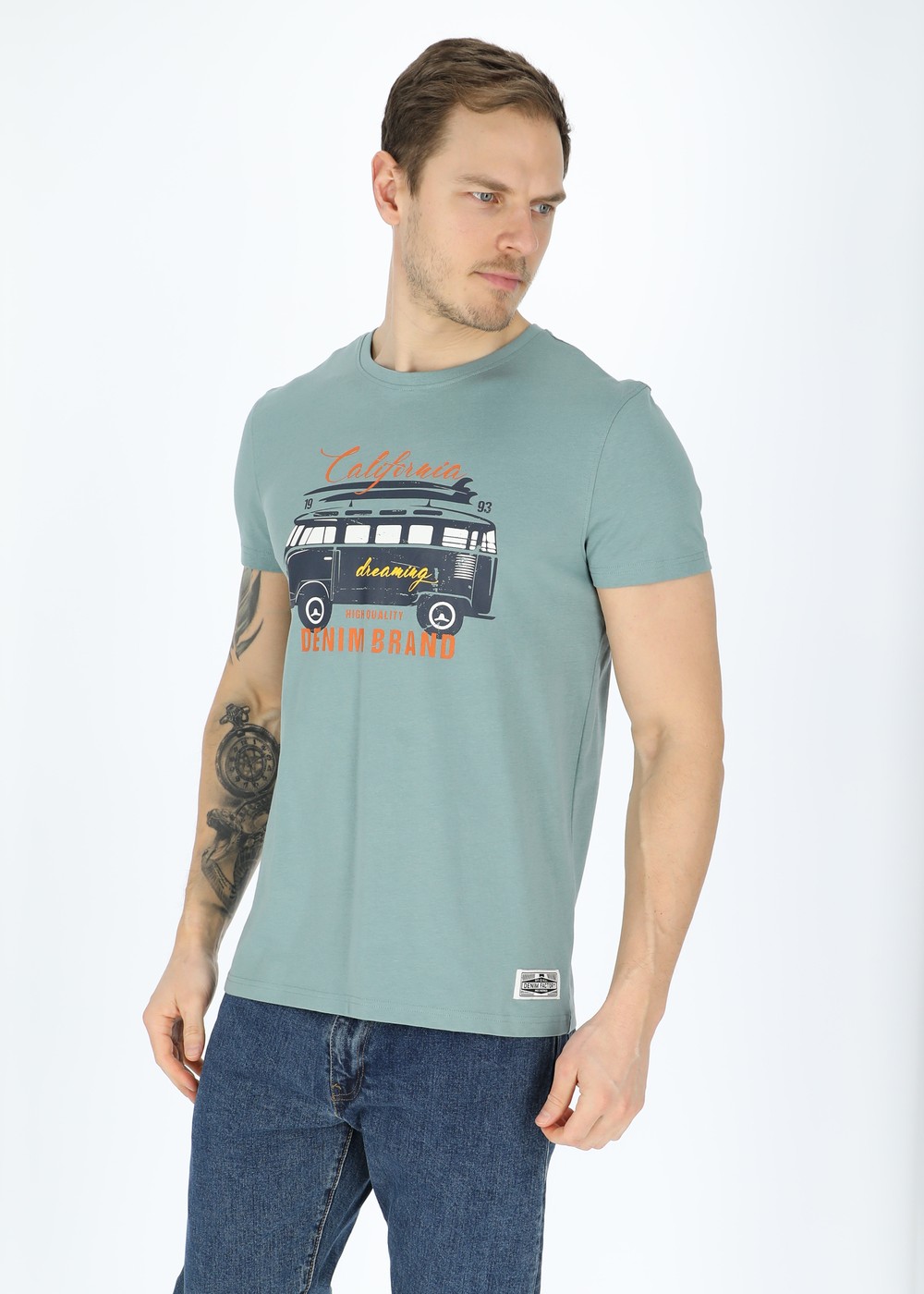 Surfer Van Tee, Sage Green, M, T-Shirts | Herr - Kläder - T-shirts | Padelspecialisterna