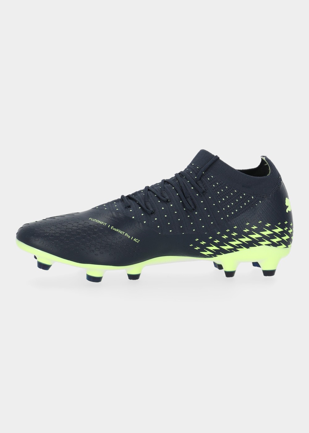 Soccer hot sale boots maxed