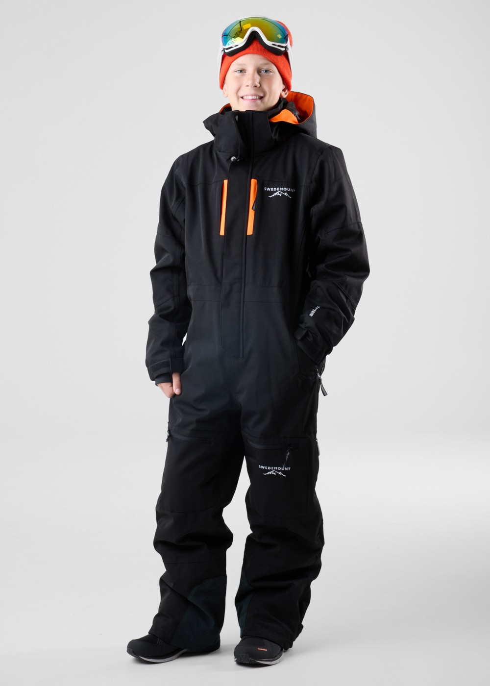 St. Anton Skisuit Jr, Black/Orange, 170, Vinteroveraller | Junior - Kläder - Overaller - Vinteroveraller | Padelspecialisterna