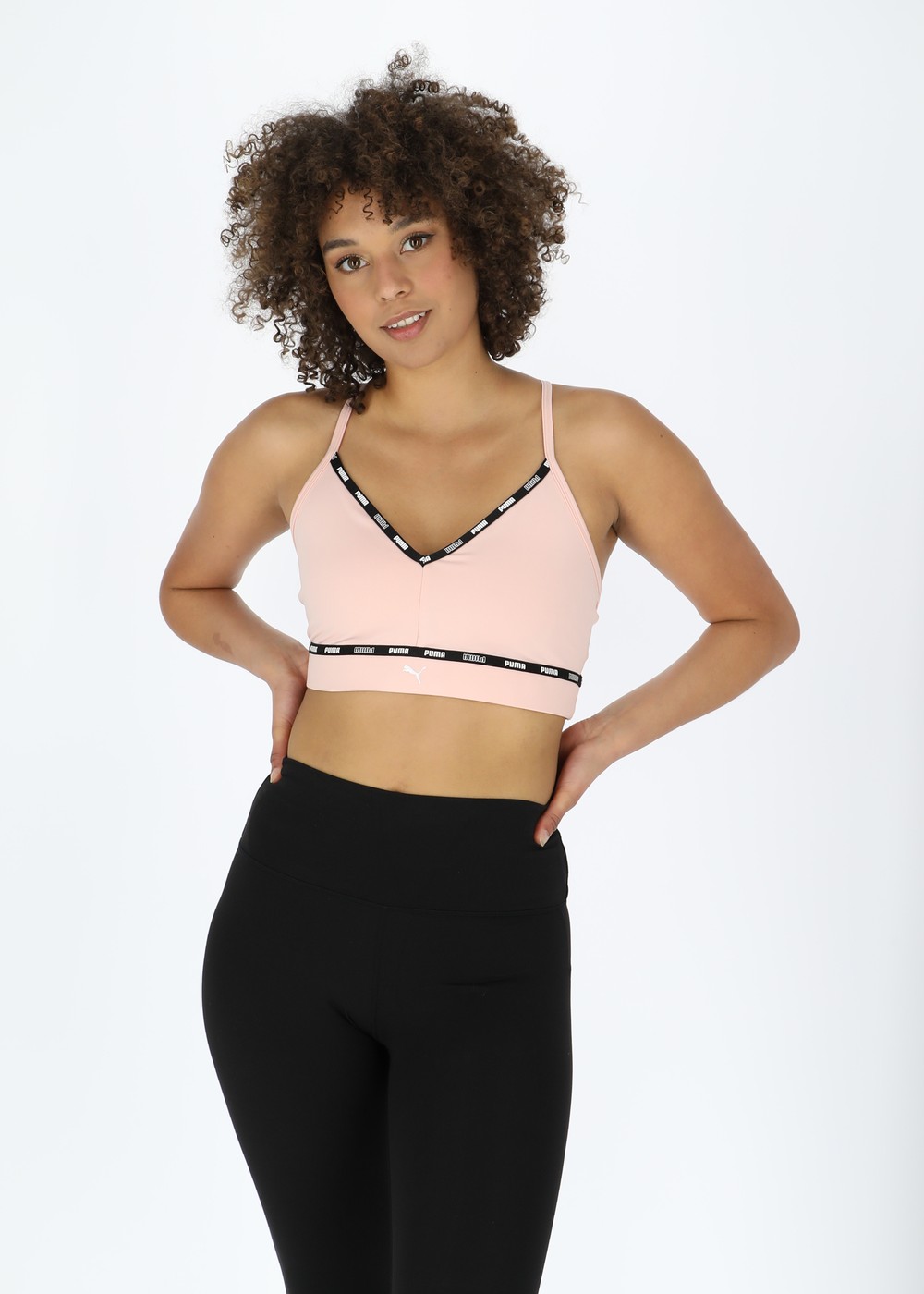 Low Impact Puma Strong Strappy, Rose Dust, S, Sport-Bh | Dam - Aktivitet - Träningskläder - Sport-BH | Padelspecialisterna