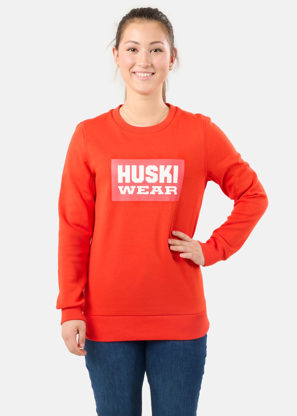 W Logo Crew, Huski Red, S, Sweatshirts | Dam - Kläder - Tröjor - Sweatshirts | Padelspecialisterna