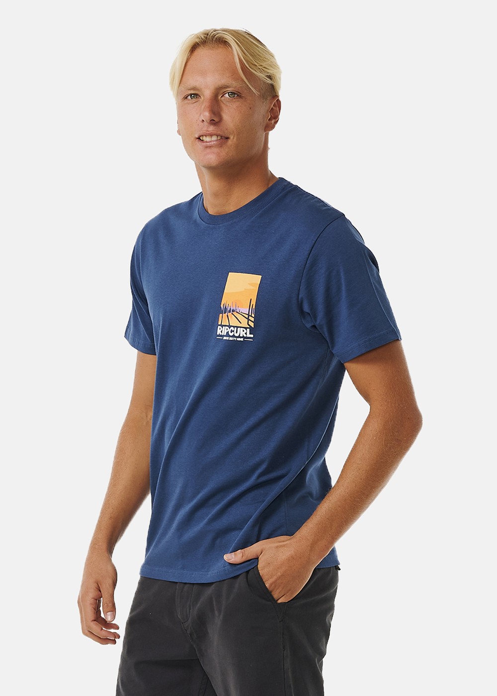 Keep On Trucking Tee, Washed Navy, S, T-Shirts | Herr - Kläder - T-shirts | Padelspecialisterna