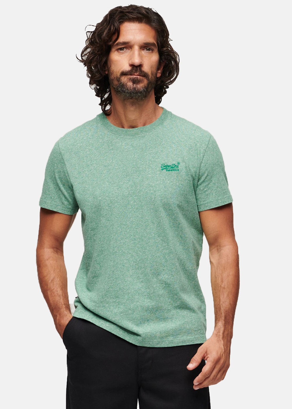 Essential Logo Emb Tee, Bright Green Grit, 3xl, T-Shirts | Herr - Kläder - T-shirts | Padelspecialisterna
