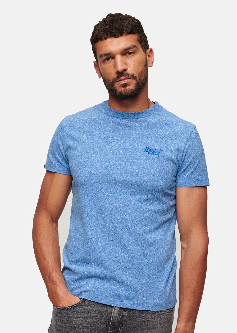 Essential Logo Emb Tee, Fresh Blue Grit, Xl, T-Shirts | Herr - Kläder - T-shirts | Padelspecialisterna