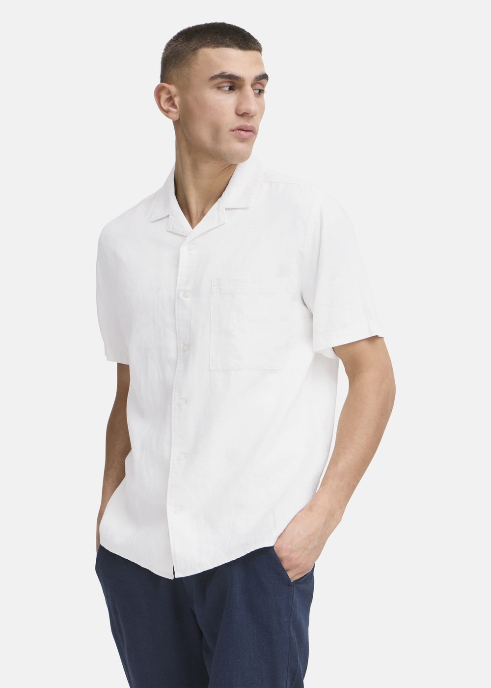 Sdallan Cuba, Off White, L, Kortärmade Skjortor | Herr - Kläder - Skjortor - Kortärmade skjortor | Padelspecialisterna