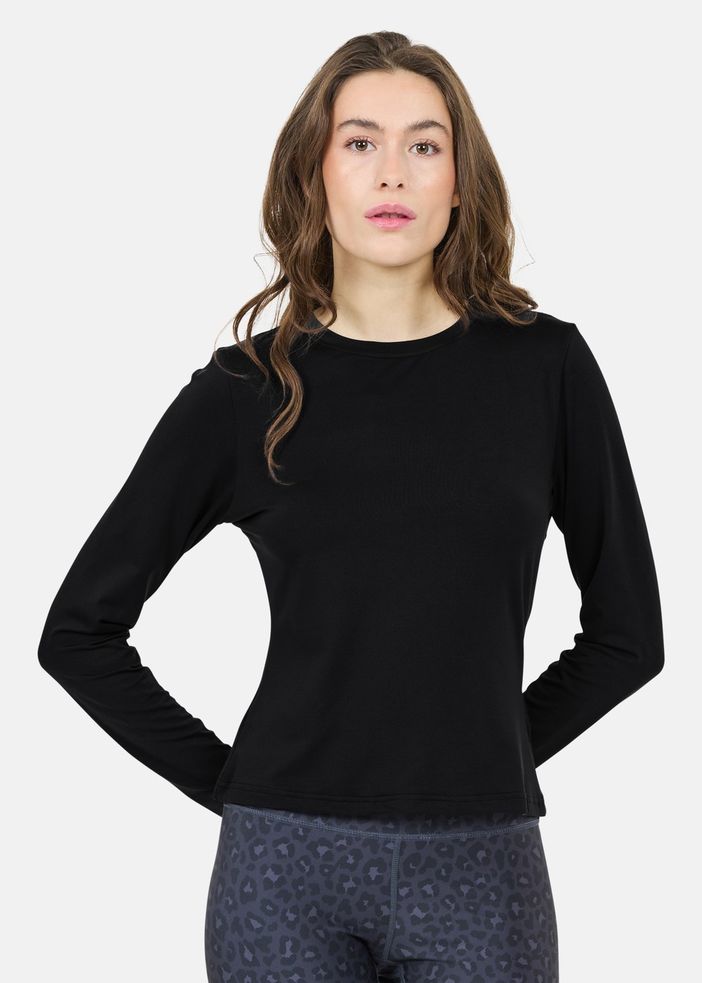 Almi W L/S Tee, BLACK, 40, Tränings-t-shirts | Dam - Aktivitet - Träningskläder - Tränings-t-shirts | Padelspecialisterna