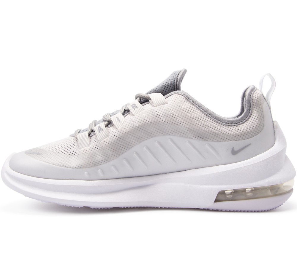 nike air max axis v2