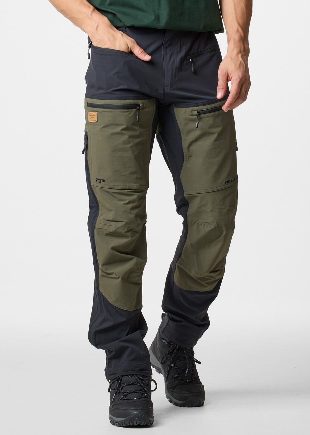 Lofoten Stretch Pants, Black/Olive, 4xl, Byxor | Herr - Aktivitet - Outdoorkläder - Byxor | Padelspecialisterna