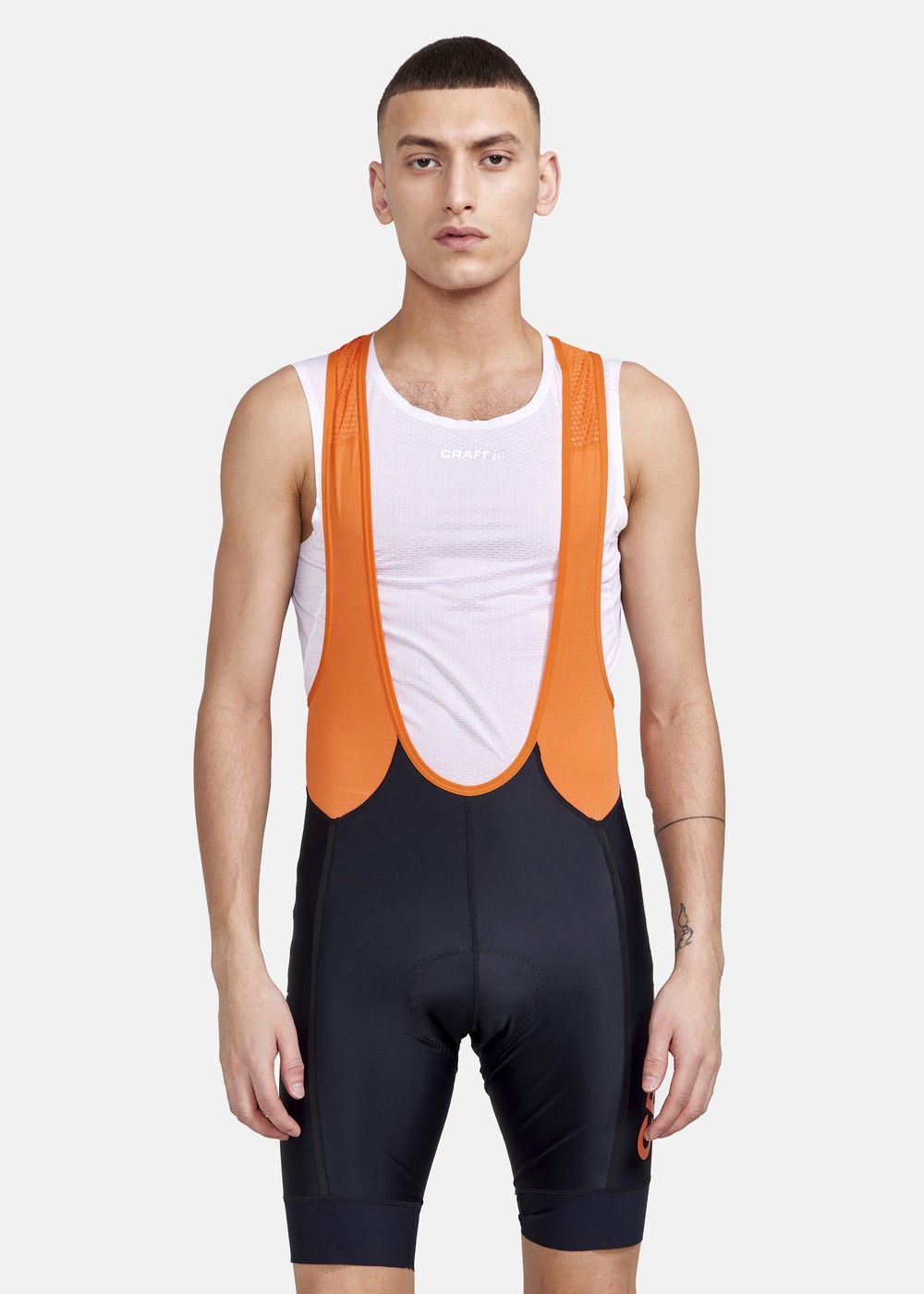 Adv Endur Bib Shorts M, Black-Crackle, S, Cykelbyxor | Herr - Kläder - Byxor - Cykelbyxor | Padelspecialisterna