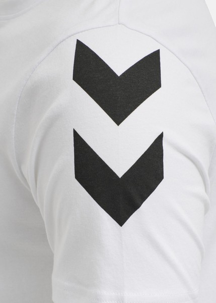 hmlLEGACY CHEVRON T-SHIRT