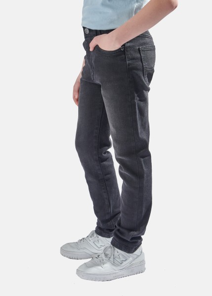 Extreme Motion Slim Fit Jean