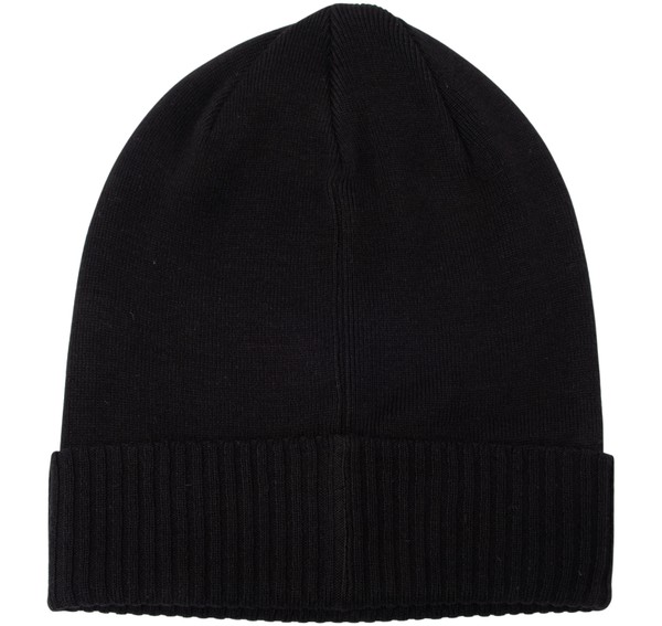 U NK BEANIE FUTURA