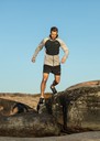 Training Hybrid Jacket