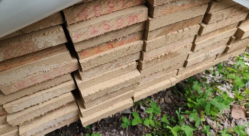 LAUTA 22x125mm TÄYSSÄRMÄ 828m/PKT VÄRI V395