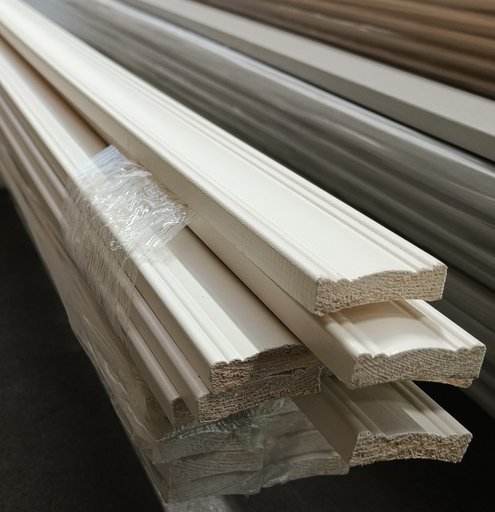 PEITELISTA 12x42x3300mm VALKOINEN KORISTE 19KPL/PKT PEITELISTA 12x42x3300mm VALKOINEN KORISTE 19KPL/PKT