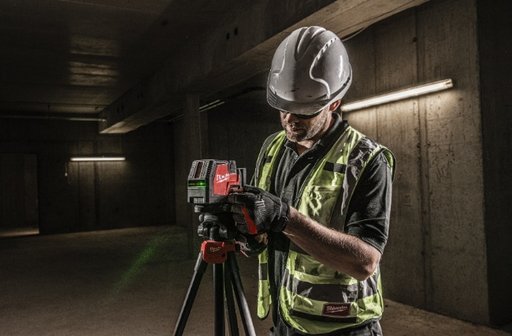 KOLMIJALKA 180CM MILWAUKEE