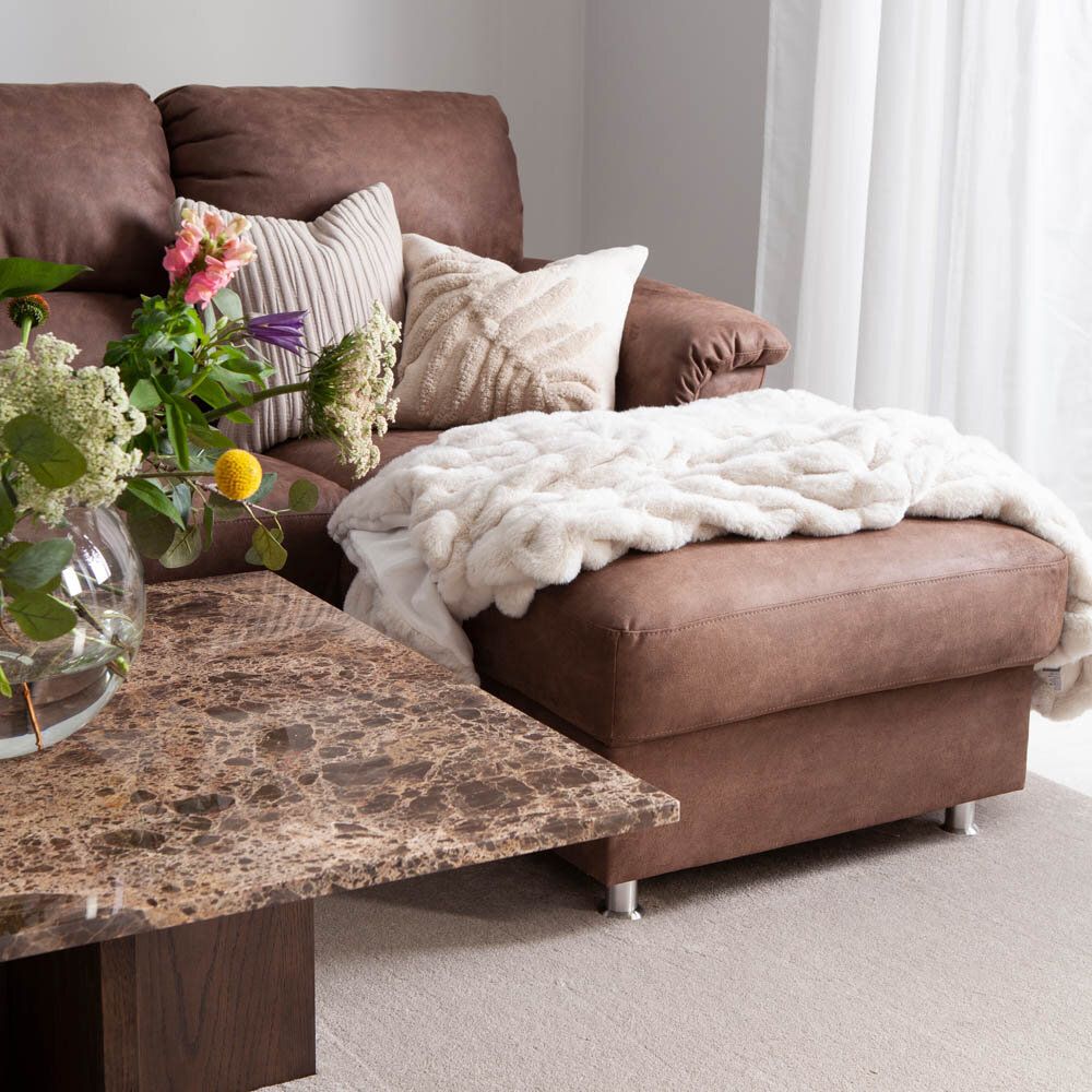 Aveny 2-sitssoffa med divan