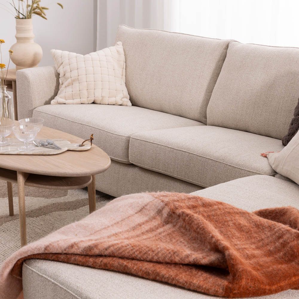 Lindö soffa med öppet avslut höger ekben